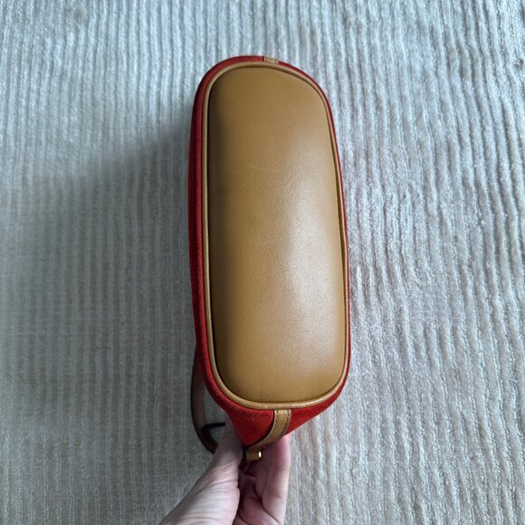 Rare GUCCI Suede Boat Bag - Picture 7 of 9